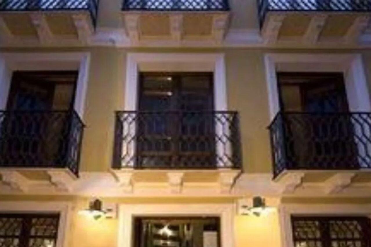 The Place Кальяри Экстерьер фото